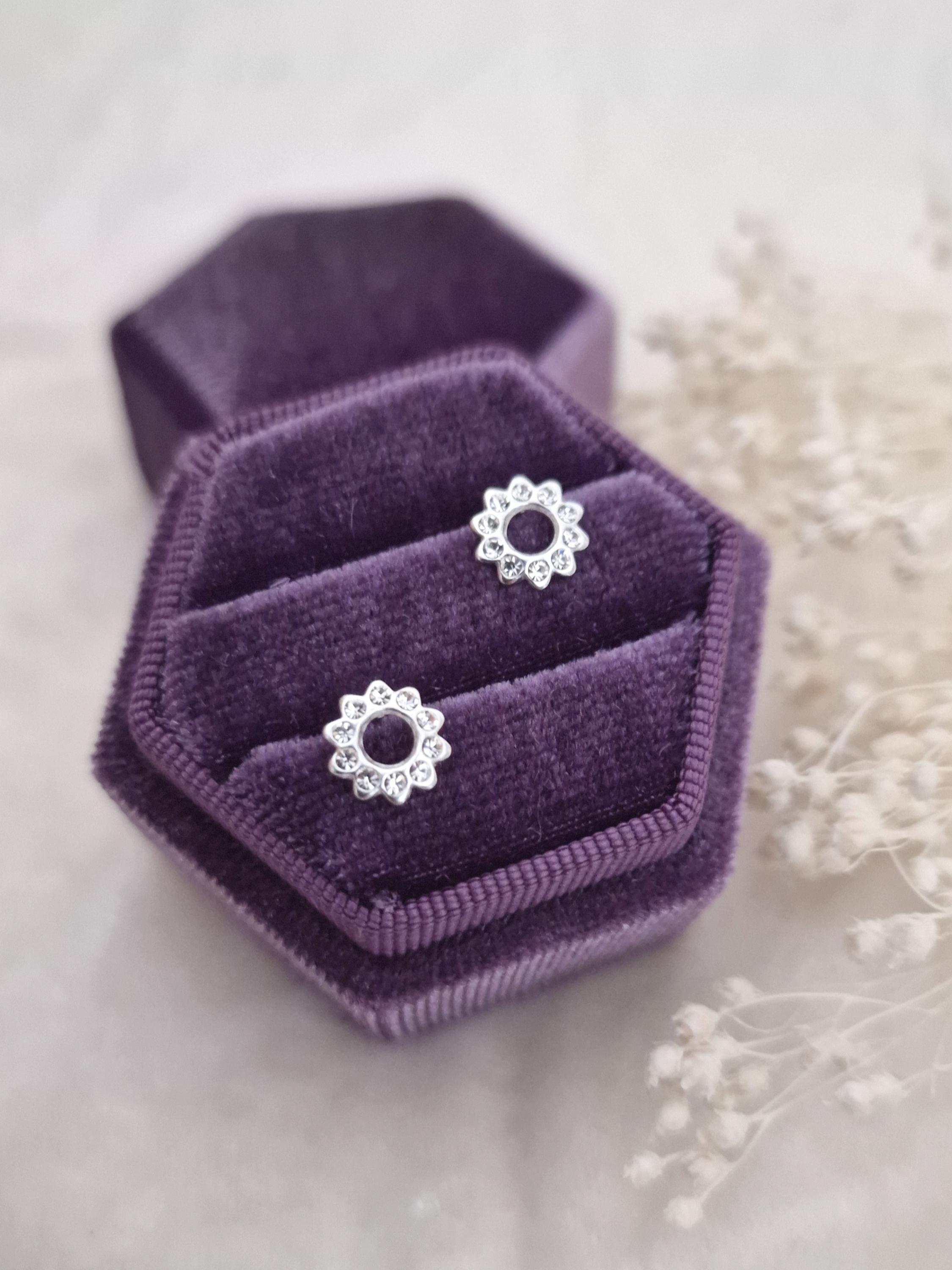 Silver Flower Crystal Stud Earrings - Sparkling White Floral 