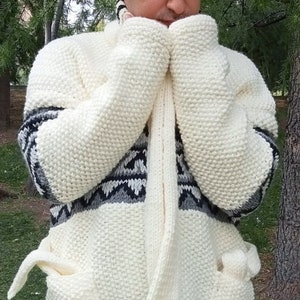 Chunky Cardigan Starsky Sweater image 2