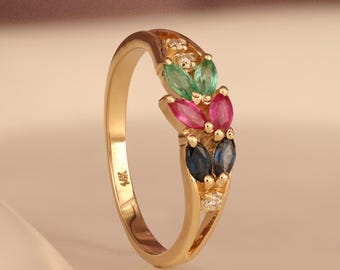 14Kゴールドマルチジェムストーンクラスターリング – ルビー、エメラルド、サファイア、ダイヤモンド