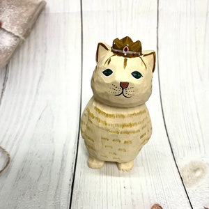 WOOD CARVING LITTLE Cat Unhappy Statue, Solid Wood Spirits Decor, Cat Keychain/Keyring, Cat Car Bag Zipper Charm Hanging, Pet Cat Lover Gift