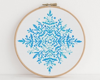 Snowflake Cross Stitch Pattern, Instant Download Pattern PDF, Easy Modern Cross Stitch Chart, Aesthetic Room Decor, Winter Wall Hanging