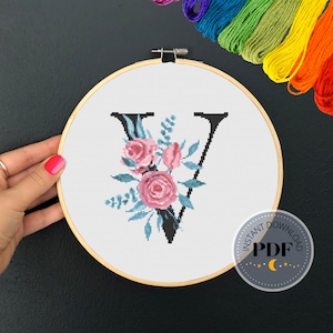 Buchstabe V Muster, sofortiger Download PDF, moderner X-Stich Muster, Botanisches Monogramm, Easy x Stitch, Kreuzstichvorlage, Stickerei