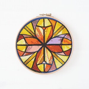 Gebrandschilderd glas kruissteekpatroon, instant download pdf, borduurgrafiek, boho-muurdecoratie, kunst aan de muur, valentijnscadeau-idee voor haar