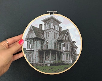 Creepy House Cross Stitch, Instant Download PDF Pattern, Counted Cross Stitch, Modern Cross Stitch Chart, Embroidery Pattern, Haunted Places