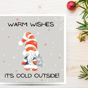 Cartão de Natal Gnomo, Cartão de Natal para impressão com Gnomo, Cartão de felicitações da estação, Cartão de Natal vermelho e cinza, Cartão de Natal com envelope, PDF