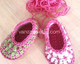 Crochet Baby Bootie Pattern: Two-Tone Slipper, Newborn Gift (PDF Pattern)