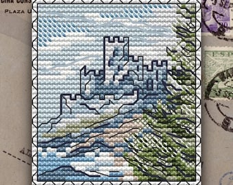 Modèle de point de croix de timbre-poste château PDF | Broderie de forteresse de conte de fées | Art postal vintage | Téléchargement numérique instantané
