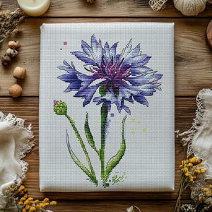 Patrón de punto de cruz de aciano: Diseño floral azul (patrón PDF)