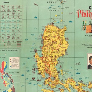 Puede incluir: Un mapa vintage de Filipinas con un esquema de color amarillo y verde. El mapa est&aacute; ilustrado con varios iconos que representan los recursos naturales, la vida silvestre y las industrias del pa&iacute;s. El mapa se titula "Caltex Philippines" e incluye una leyenda y un mapa clim&aacute;tico de Filipinas.