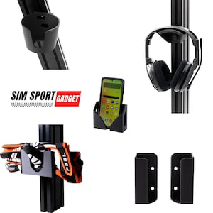Könnte beinhalten: Ein Satz schwarzer Kunststoffhalterungen für einen Sim-Racing-Rig. Die Halterungen sind so konzipiert, dass sie ein Telefon, ein Headset und Handschuhe aufnehmen können. Die Halterungen sind an einer schwarzen Aluminium-Extrusion befestigt. Der Text "SIM SPORT GADGET" ist im Bild sichtbar.