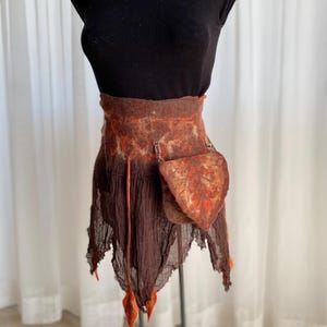 Brown fairy belt with leaf pocket, Festival costume, Renaissance outfit, Woodland tree elf Druid accessory, Boho skirt belt, Mother Earth