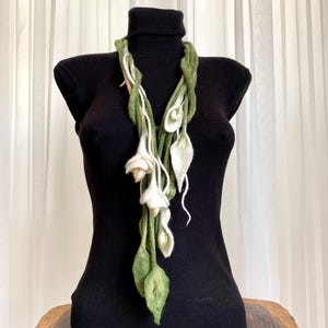 Green Wool Felt Flower Scarf Necklace: Boho Wedding Jewelry