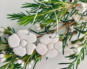 Speckled White Poppy Hoop Clay Earrings | Handmade Polymer Clay Earrings | Lightweight | Hypoallergenic | Mother's Day | White Earrings