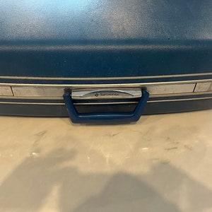 Vintage Samsonite Silhouette Blue Hard Case