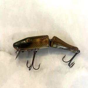 52m28 fishing lure 2.8" Classic Anchovy Crankbait  Pinnacle Baits in flash and 3 MirrOlure 52M Sinking Twitchbait 