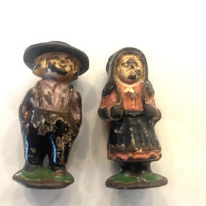 Cast Iron Amish Figurines
