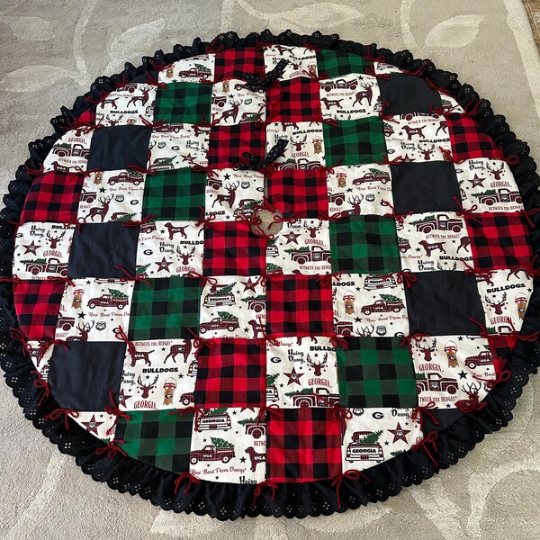 Tree Skirts, 3-4-5-ft diam, Patchwork Design, Eyelet Trim, GA Bulldogs,  Traditional Print&Color, White Buffalo, Red Truck