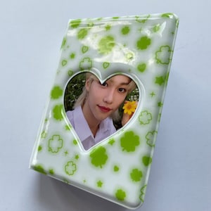 Mini porte-cartes photo K-Pop mignon 7 x 10 cm motif trèfle vert porte-bonheur