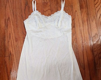 Vintage Womens Full Slip White Lace Nylon MCM 60s Vtg Lingerie Dress Size L XL