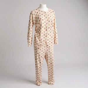Vintage Victorias Secret Pajamas Gold Label 90s Pink Soft Floral Pajama Set Sz M