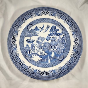 Churchill Blue Willow Dinner Plate 10&quot; Replacement China Staffordshire England