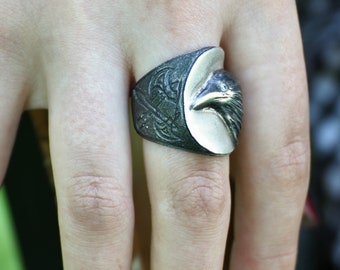 925 Sterling Silver Crow Ring with Double Axes and Stone Eyes, Sterling Crow Ring Woman, Mens Silver Crow Ring..