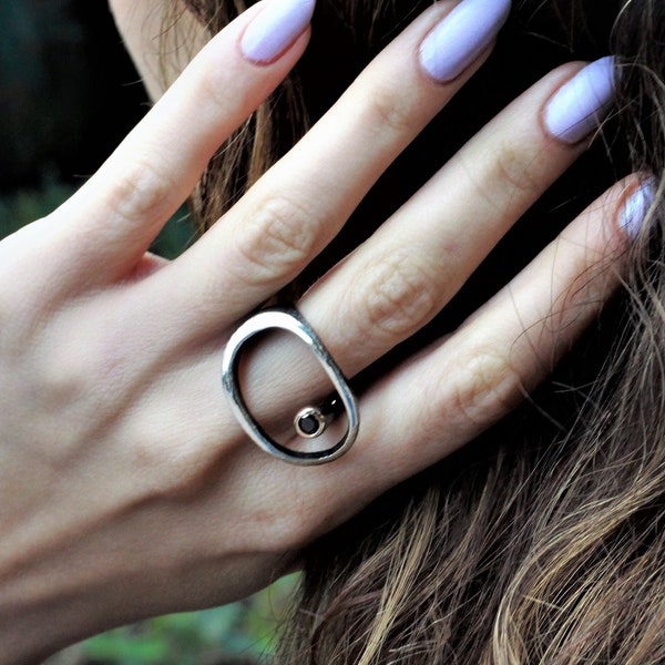 Anillo de arte de fantasía grueso ajustable, anillo contemporáneo de plata artesanal con piedra preciosa zircón, anillo de declaración, anillos de plata modernos con piedras