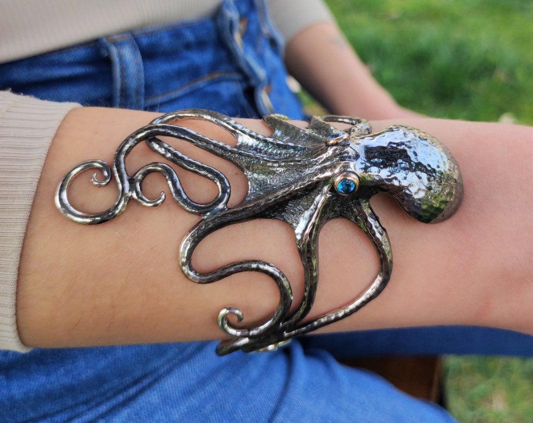 Handmade Giant Octopus Bracelet 925 Oxidized Sterling Silver