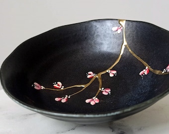Kintsugi,   Bowl , Made in Japan,  REF 0151