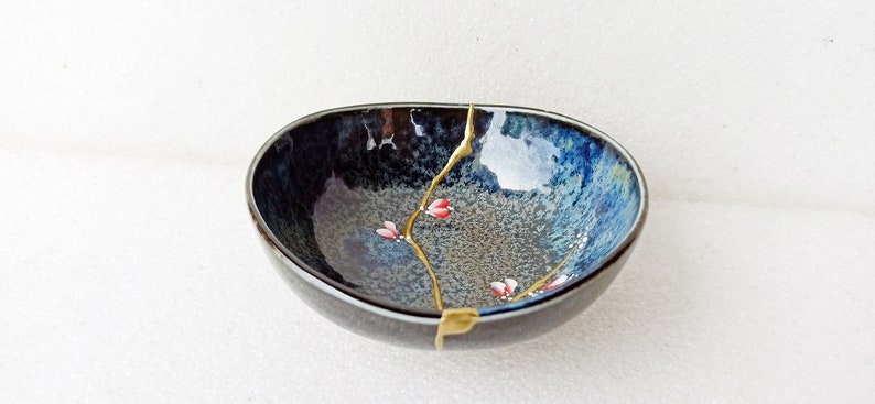 Kintsugi Bowl Ceramic Made in Japan Kintsugi Pottery image 2