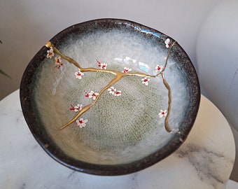 Kintsugi Bowl - Pottery Made in Japan