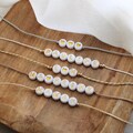 Personalized bracelet with white and gold letter beads ∙ personalized gift, first name bracelet, cord bracelet, Mother's Day product logo