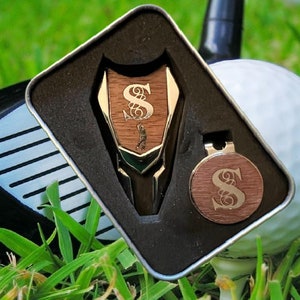 Golf Divot Tool and Ball Marker
