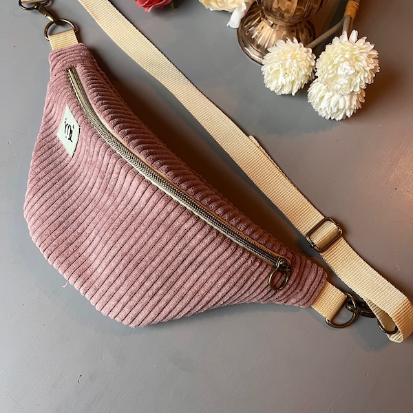 Personalisierte Bauchtasche mit Sternzeichen Rosa Cord