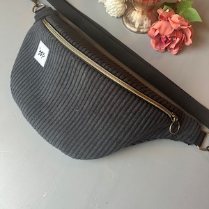 XL Personalized Star Sign Fanny Pack - Black Corduroy