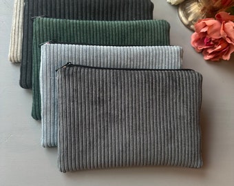 Pencil case / cosmetic bag corduroy