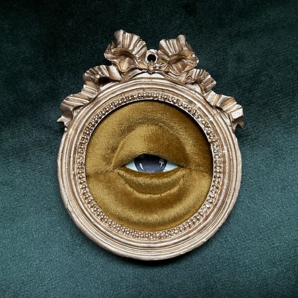 The Golden Eye in Frame - Handmade Velvet Art Glow in the Dark