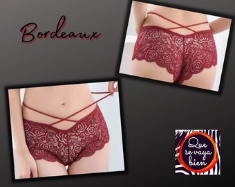 Shorty lacets en dentelle