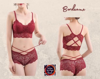 Ensemble Brassière Pinup et shorty lacets Dentelle