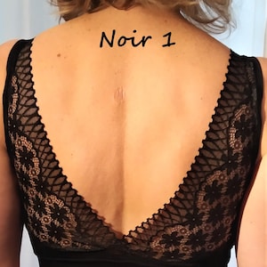 Kanten bralette in grote maten