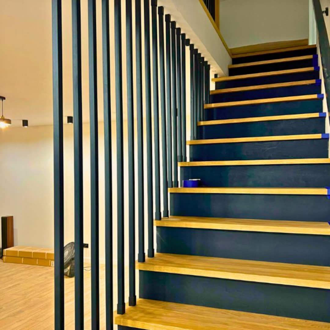 Vertical Slat Metal Railing – Modern Stair Railing – Floor to Ceiling ...