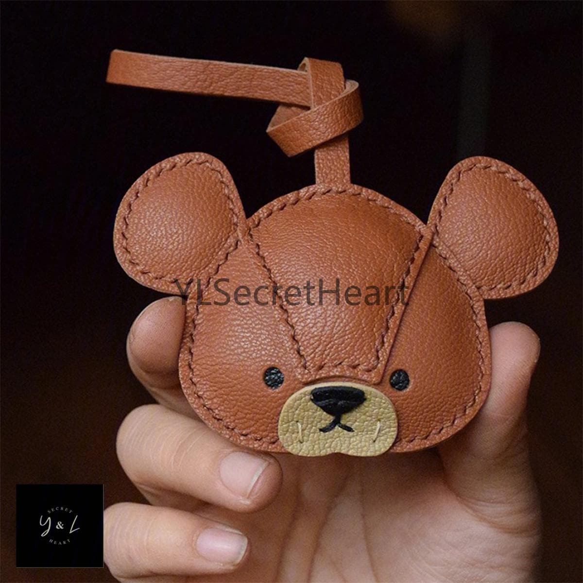 Ciondolo in pelle a forma di orso, ciondolo per borsa fatto a mano a forma di orso, grazioso ciondolo per borsa e borsetta in pelle a forma di orso, portachiavi a forma di orso, regalo in pelle fatto a mano