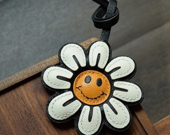 Leather Flower Charm, Handmade Smile Flower Bag Charm, Cute Flower Leather Handbag and Purse Charm, Flower Keychain, Handmade Leather Gift