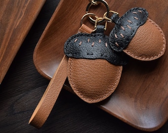 Leather Acorn Bag Charm, Handmade Acorn Charm, Cute Acorn Leather Handbag/ Purse Charm, Acorn Keychain, Kelly Bag Charms, Leather Gift