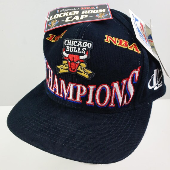 Chicago Bulls Locker Room Cap Vintage 1997 Snapback Hat NBA
