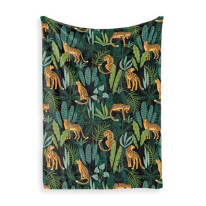 Throw Blankets: Jungle cheetah
