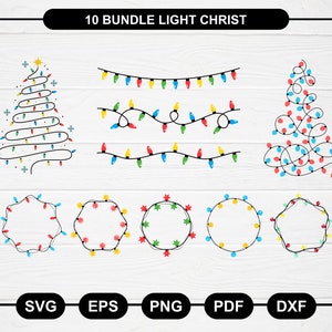 Puede incluir: Un conjunto de 10 archivos de corte SVG de luces navideñas. Los diseños incluyen un árbol de Navidad, una corona y una cadena de luces. Las luces son de varios colores, incluyendo rojo, verde, azul y amarillo.