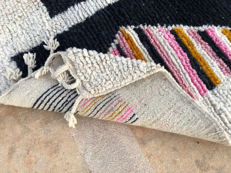 Moroccan 6.5x9.5 FT Rug Vibrant Wool Handmade Boho Colorful