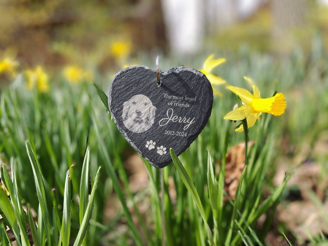 Pet Garden Memorial Garden Stake Custom Garden Sign in Memory of Dog