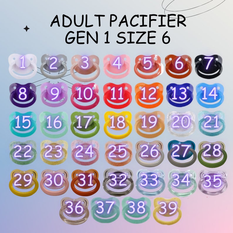 Puede incluir: Un conjunto de 39 chupetes para adultos en varios colores y texturas, etiquetados con los n&uacute;meros del 1 al 39. Los chupetes est&aacute;n dispuestos en filas de siete, con la &uacute;ltima fila que tiene solo cuatro chupetes. El texto "Adult Pacifier Gen 1 Size 6" est&aacute; en la parte superior de la imagen.